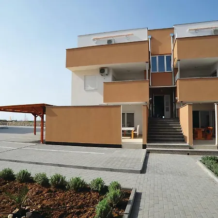 Mlasina-4 By Interhome * 宁