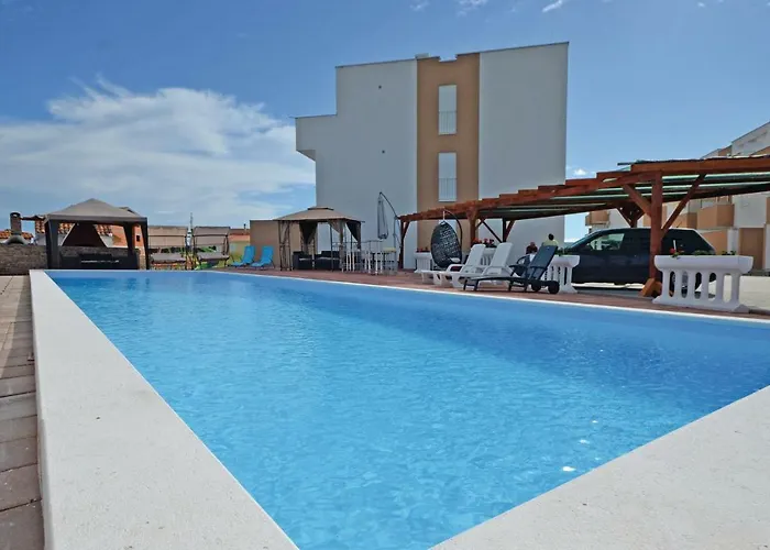 Mlasina-4 By Interhome Nin