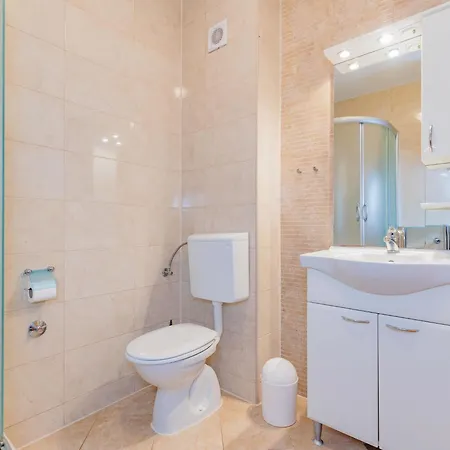 Mlasina-4 By Interhome Appartement