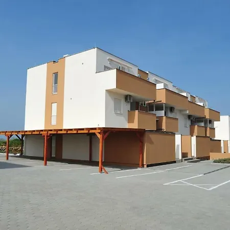 Mlasina-4 By Interhome Apartamento