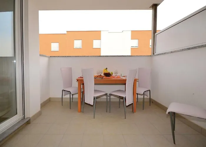 Mlasina-4 By Interhome Апартаменты *